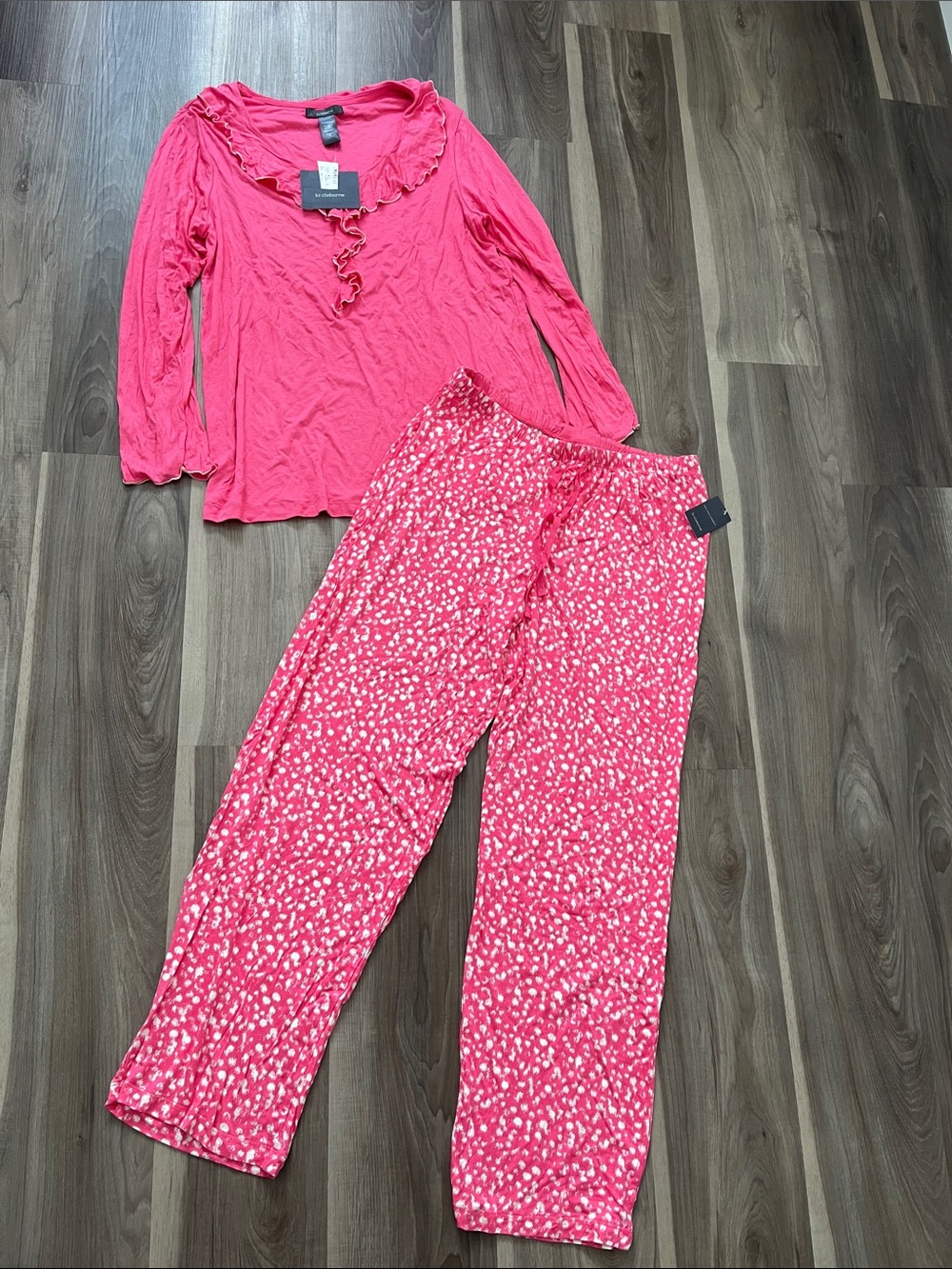 Liz Claiborne Bright Pink Ruffle-Trim Top & Printed Lounge Pants Set